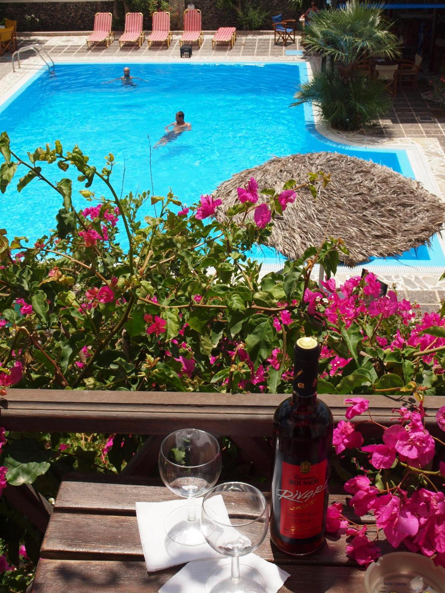 Holiday Beach Resort Santorini Perissa  Exterior photo